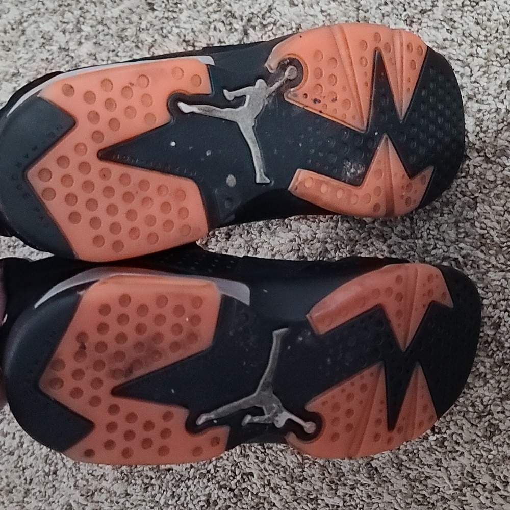 Shoes - Picture 7 of 7